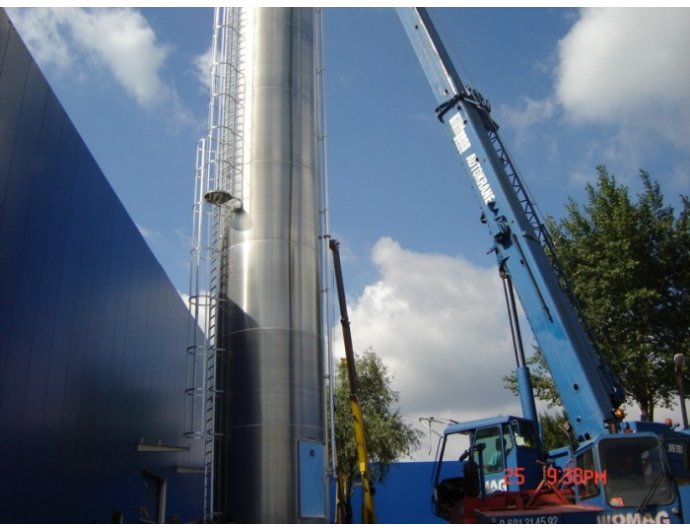 dźwig Liebherr LTM 1040 w akcji